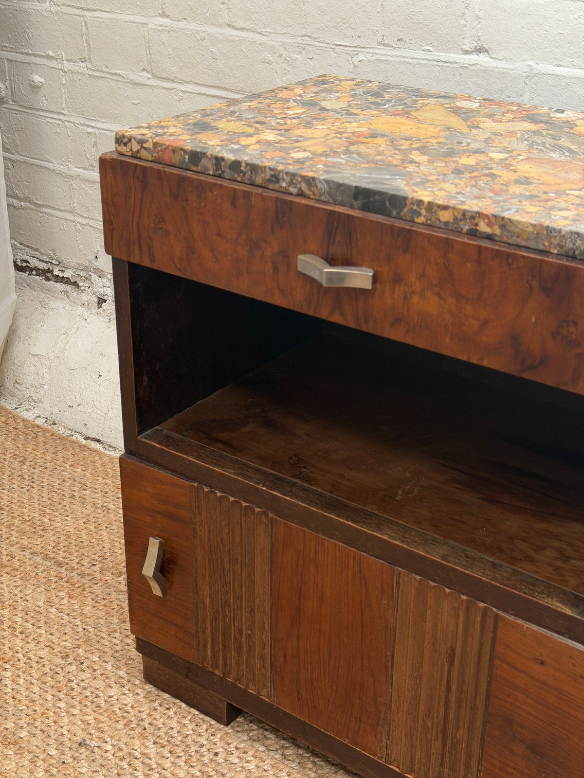 SINGLE MOTTLED MARBLE BEDSIDE TABLE