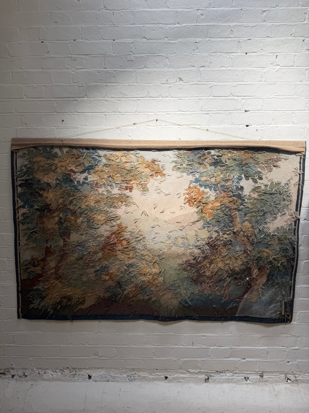 40S FRENCH AUBUSSON WALL TAPESTRY