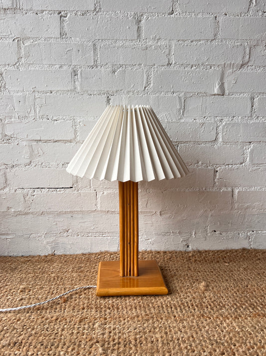 PENCIL REED STYLE TABLE LAMP