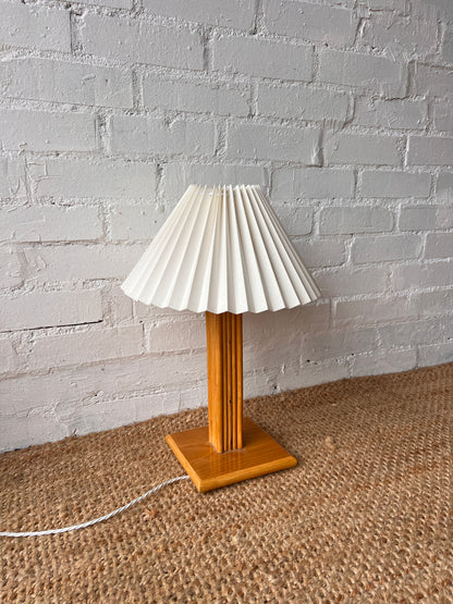 PENCIL REED STYLE TABLE LAMP