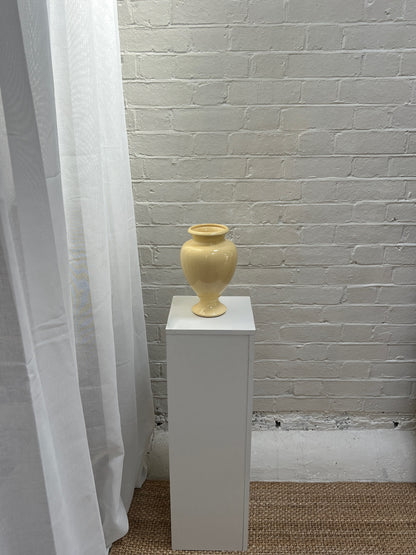 BUTTER YELLOW VASE