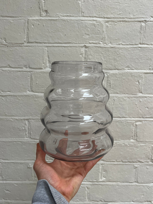 BEEHIVE GLASS VASE