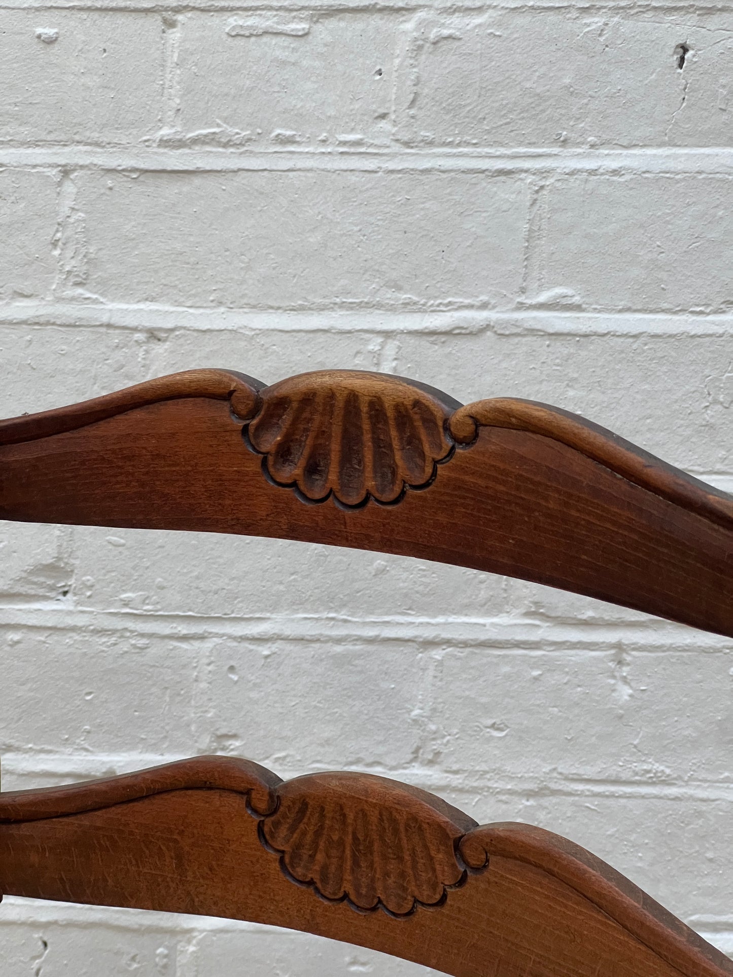 SHELL BOBBIN CORNER SEAT