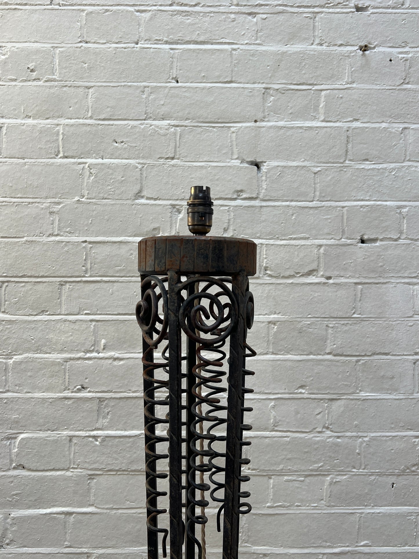 ART NOUVEAU TALL SPIRAL FLOOR LAMP - ONE
