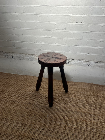 RUSTIC WOODEN LEAF STOOL
