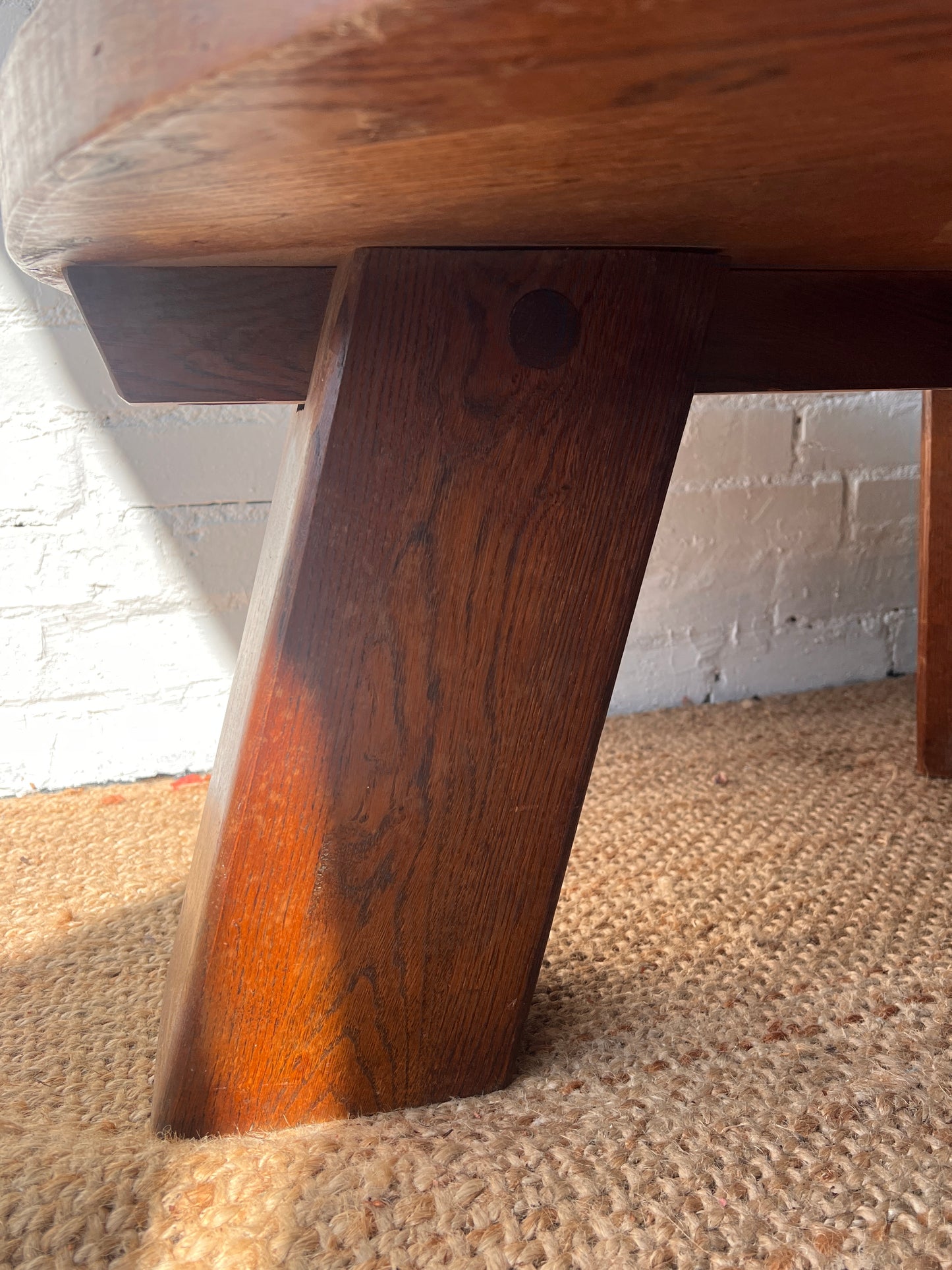 LARGE OAK CIRCLE COFFEE TABLE