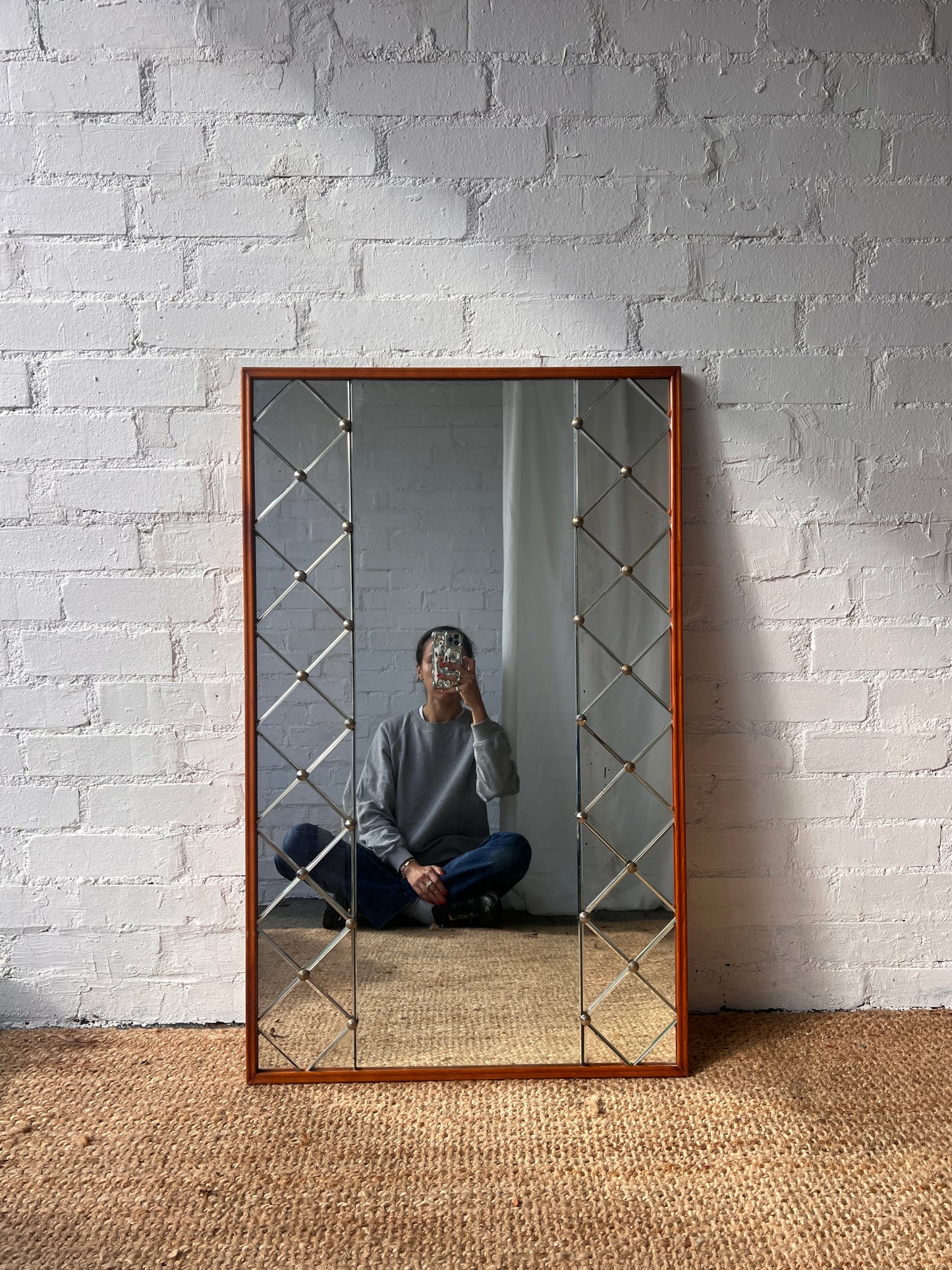 SLIM SWEDISH SECTIONAL MIRROR