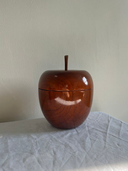 SHINY WOODEN APPLE