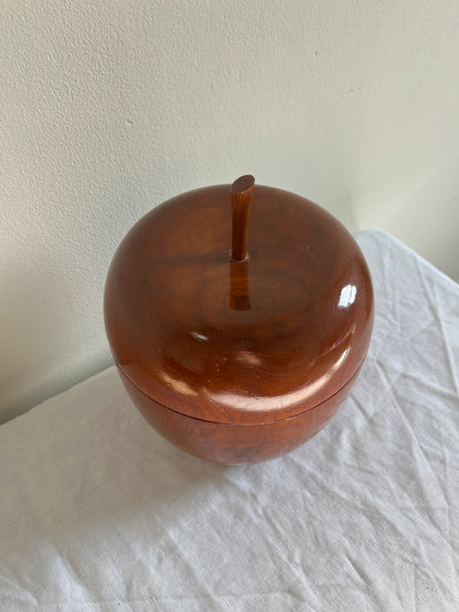 SHINY WOODEN APPLE