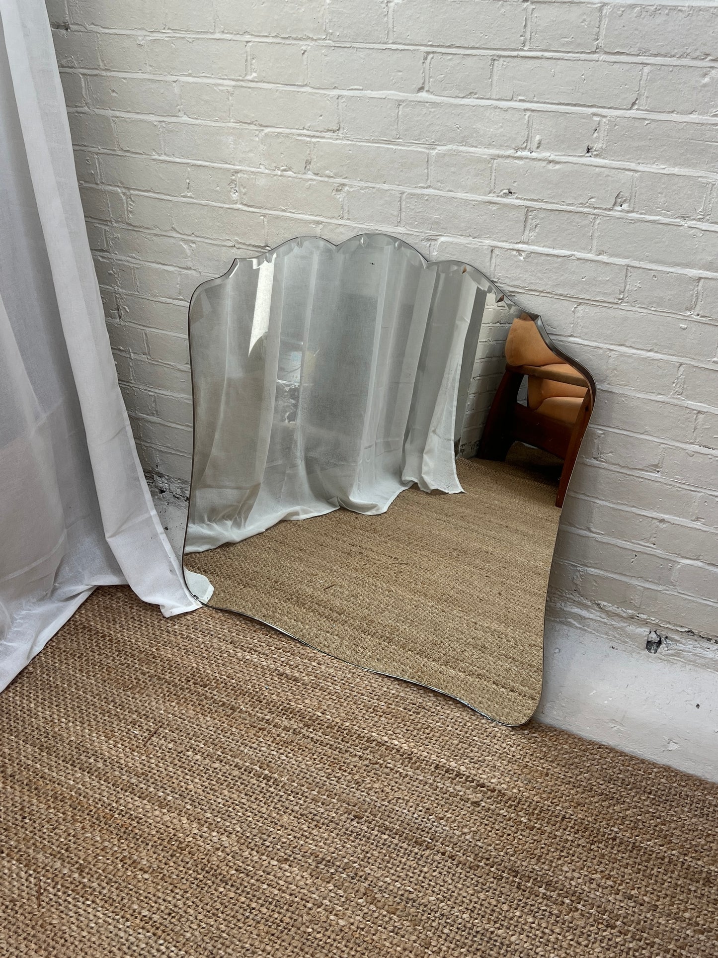 LARGE BEVELLED EDGE FRAMELESS MIRROR
