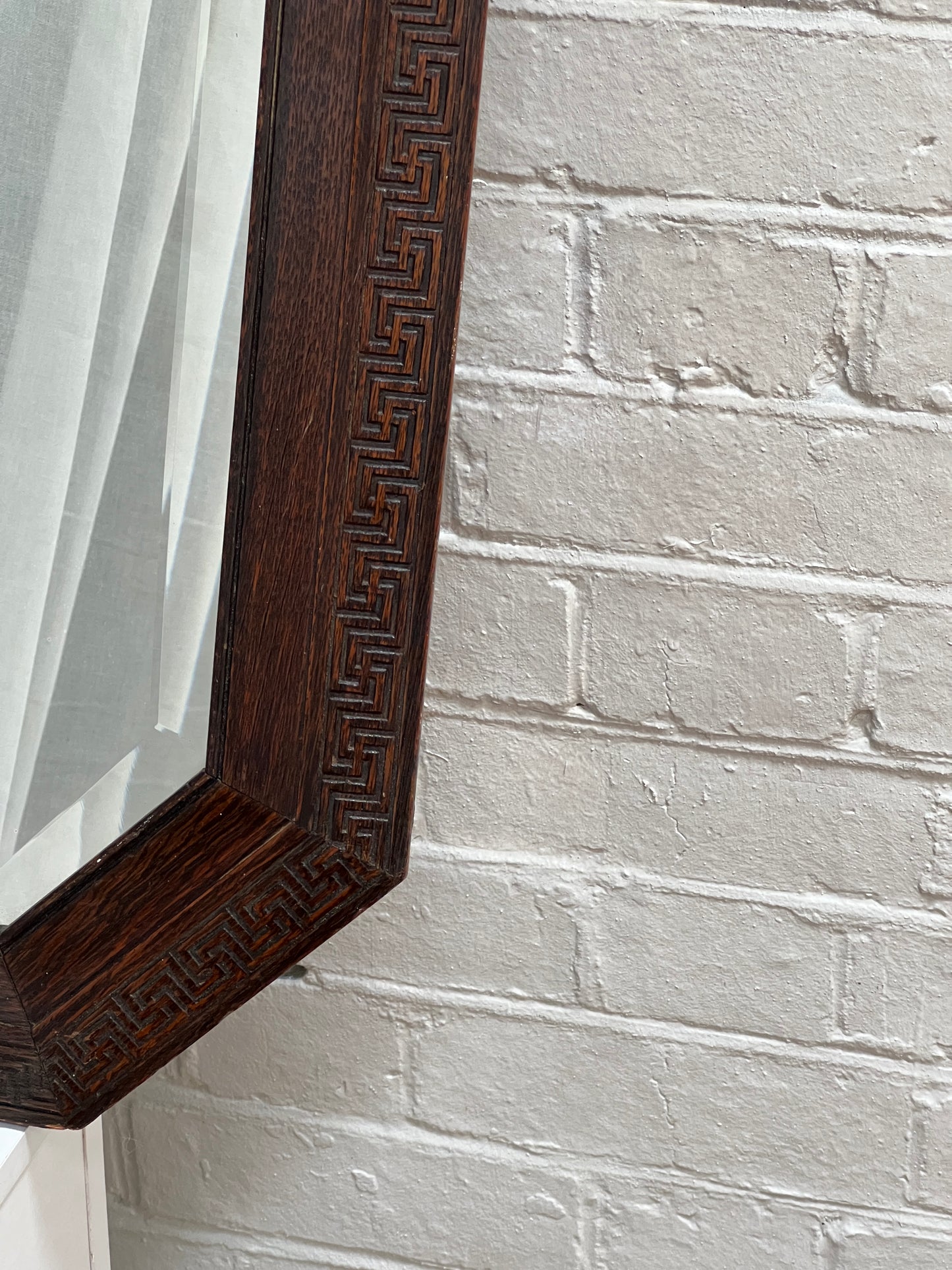 OAK MEANDER PATTERNED MIRROR