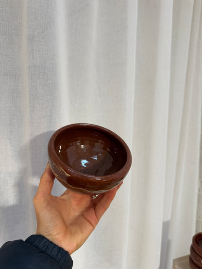 SET OF FOUR STUDIO BROWN WIGGLE BOWLS