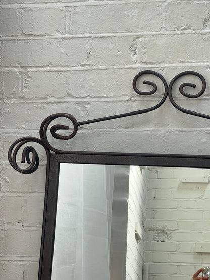 SPRIAL IRON MIRROR