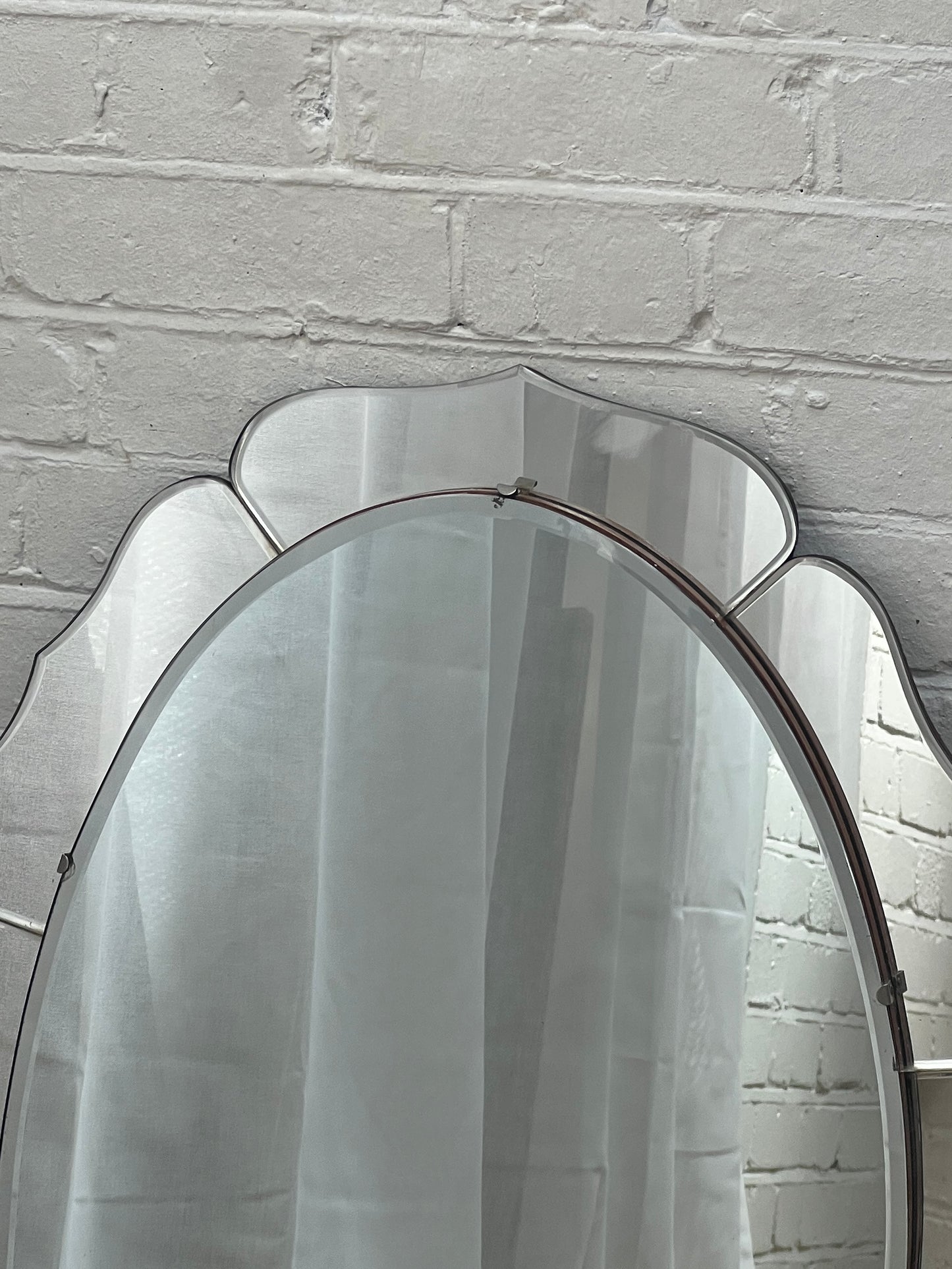 BEVELLED PETAL MIRROR
