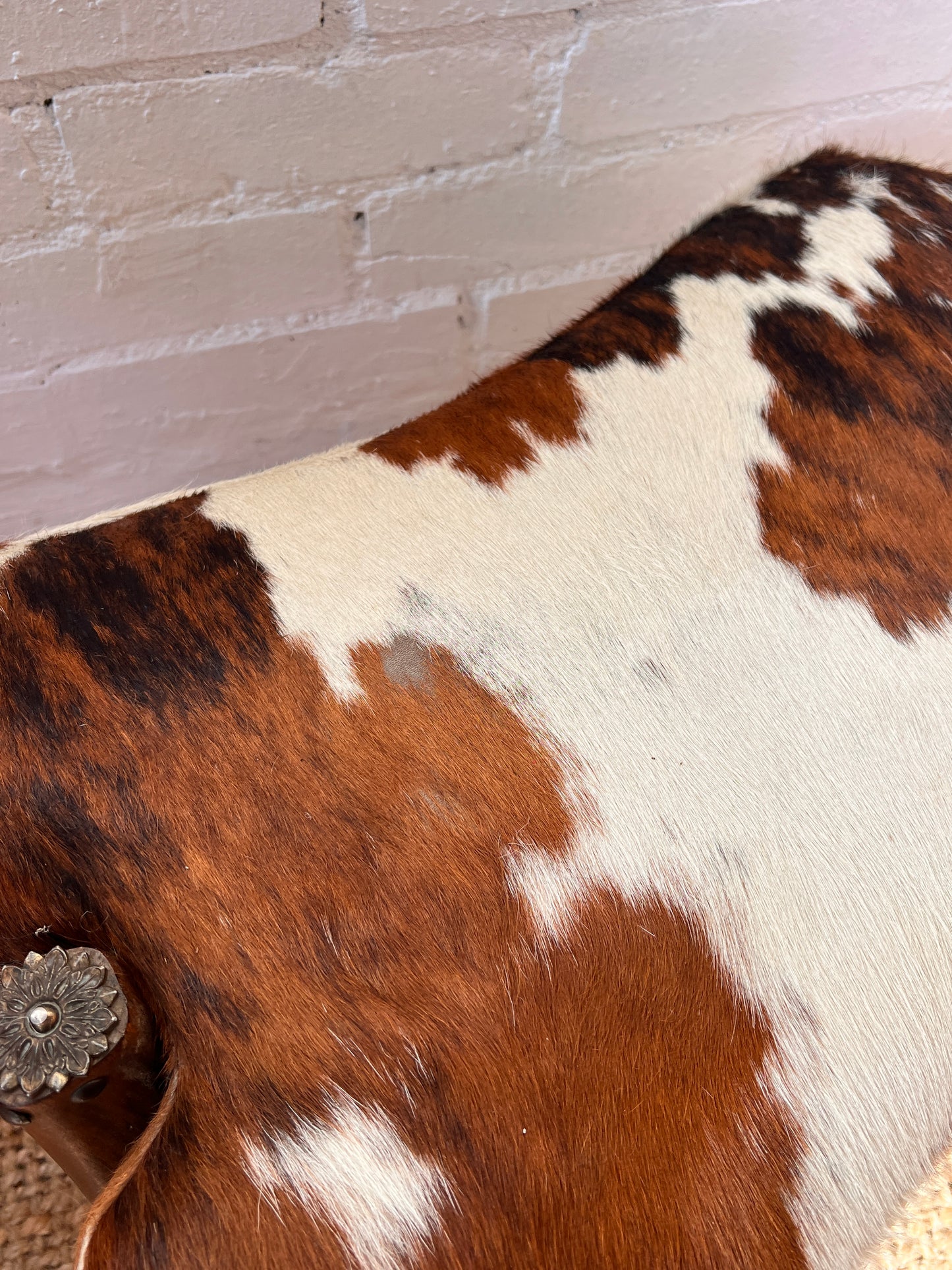 COW HIDE SADDLE STOOL