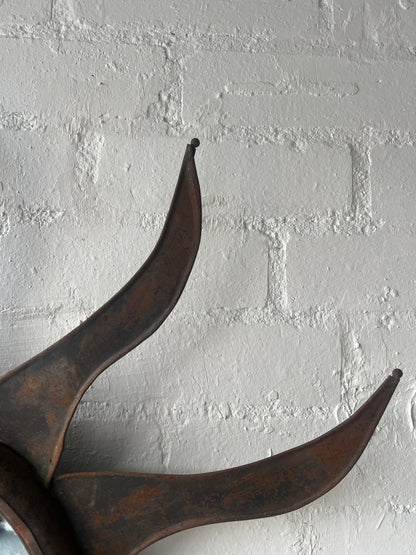 RUSTED IRON SUNBURST MIRROR