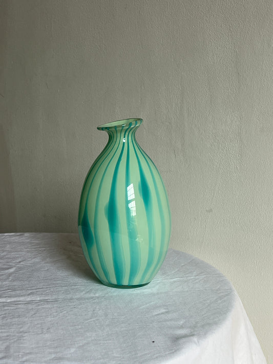 ART GLASS BLUE STRIPE BUD VASE