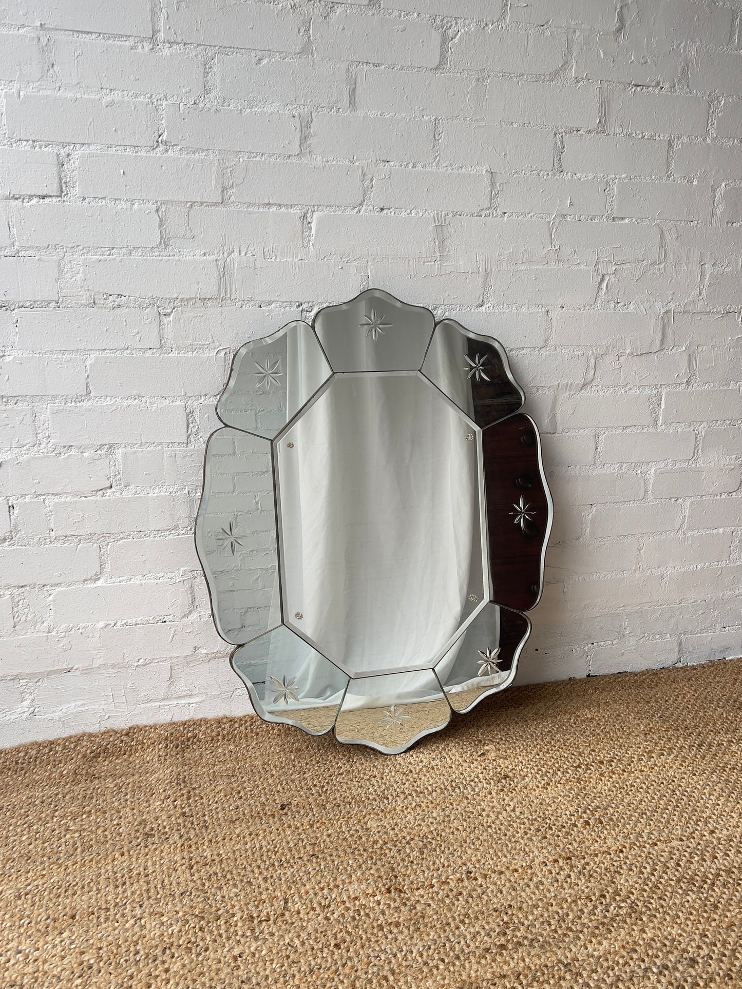 LARGE FLOWER MIRROR