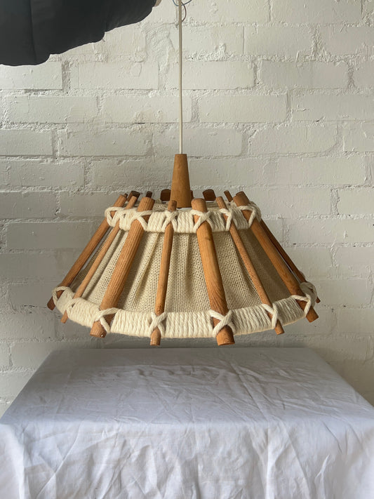 70S ROPE & WOOD PENDANT
