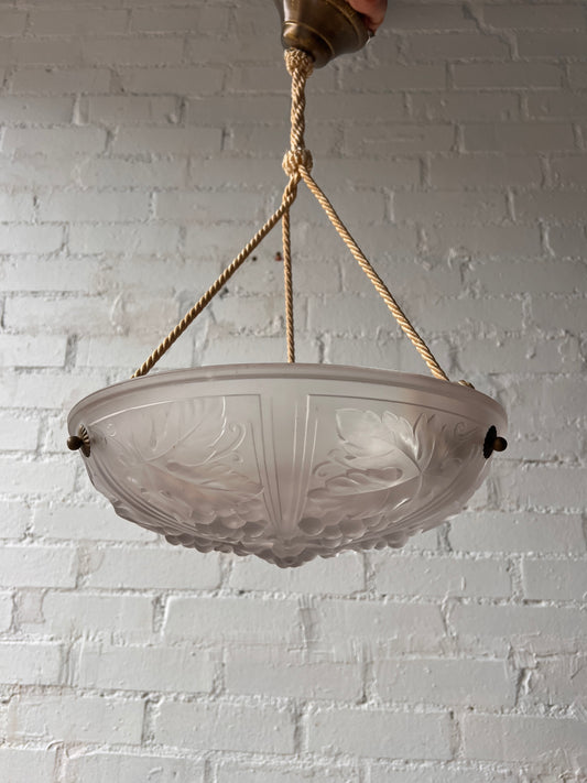 WHITE FLORAL GLASS CEILING PENDANT WITH BRASS FLOWERS