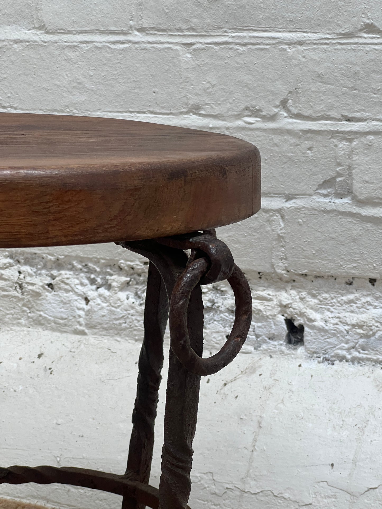 IRON CHUNKY STOOL