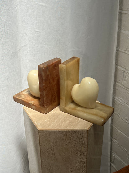 ONYX LOVE HEART BOOK ENDS