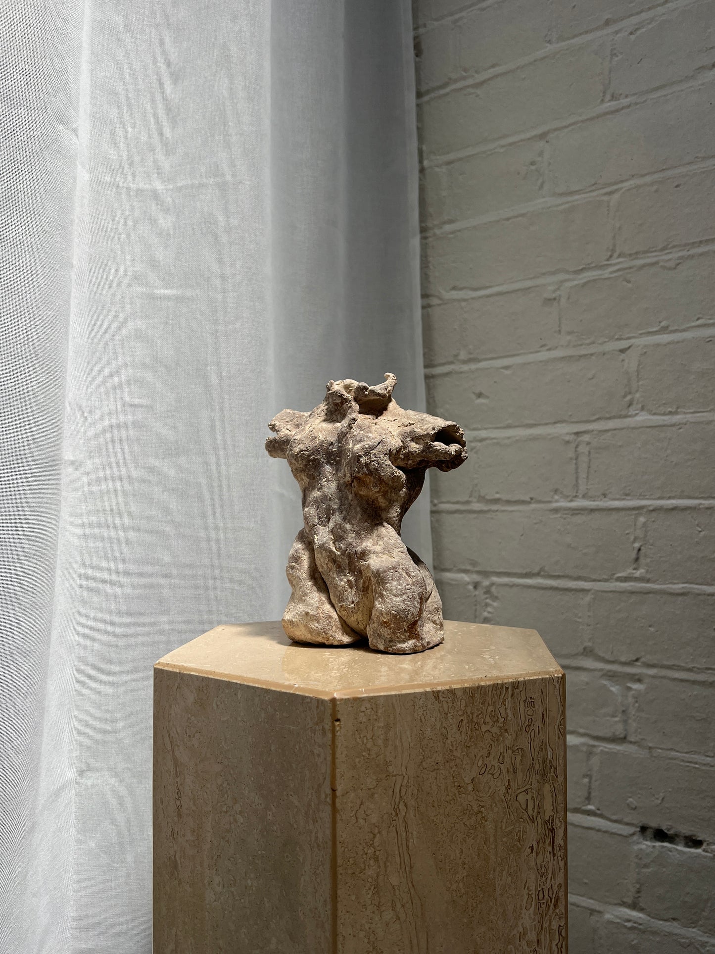 SMALL FEMALE NUDE TORSO FIGURINE