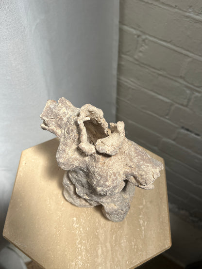 SMALL FEMALE NUDE TORSO FIGURINE