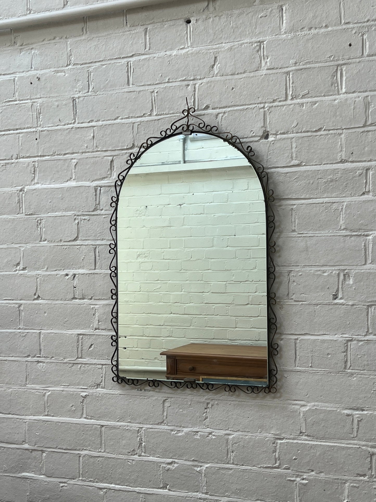 SPIRAL ARCHED MIRROR