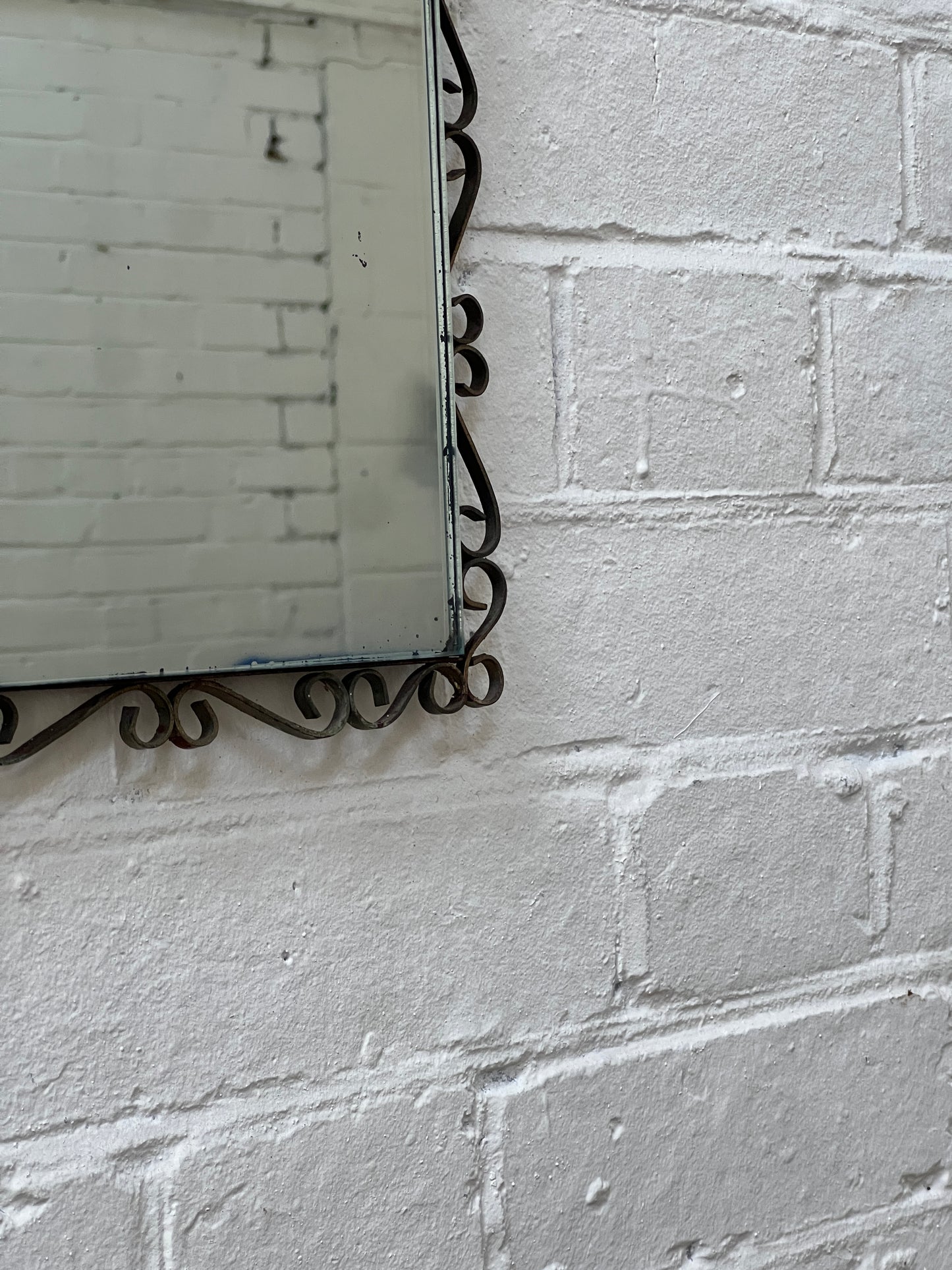 SPIRAL ARCHED MIRROR