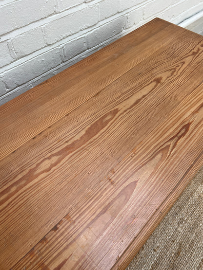 FRENCH PINE CHEST OF DRAWERS