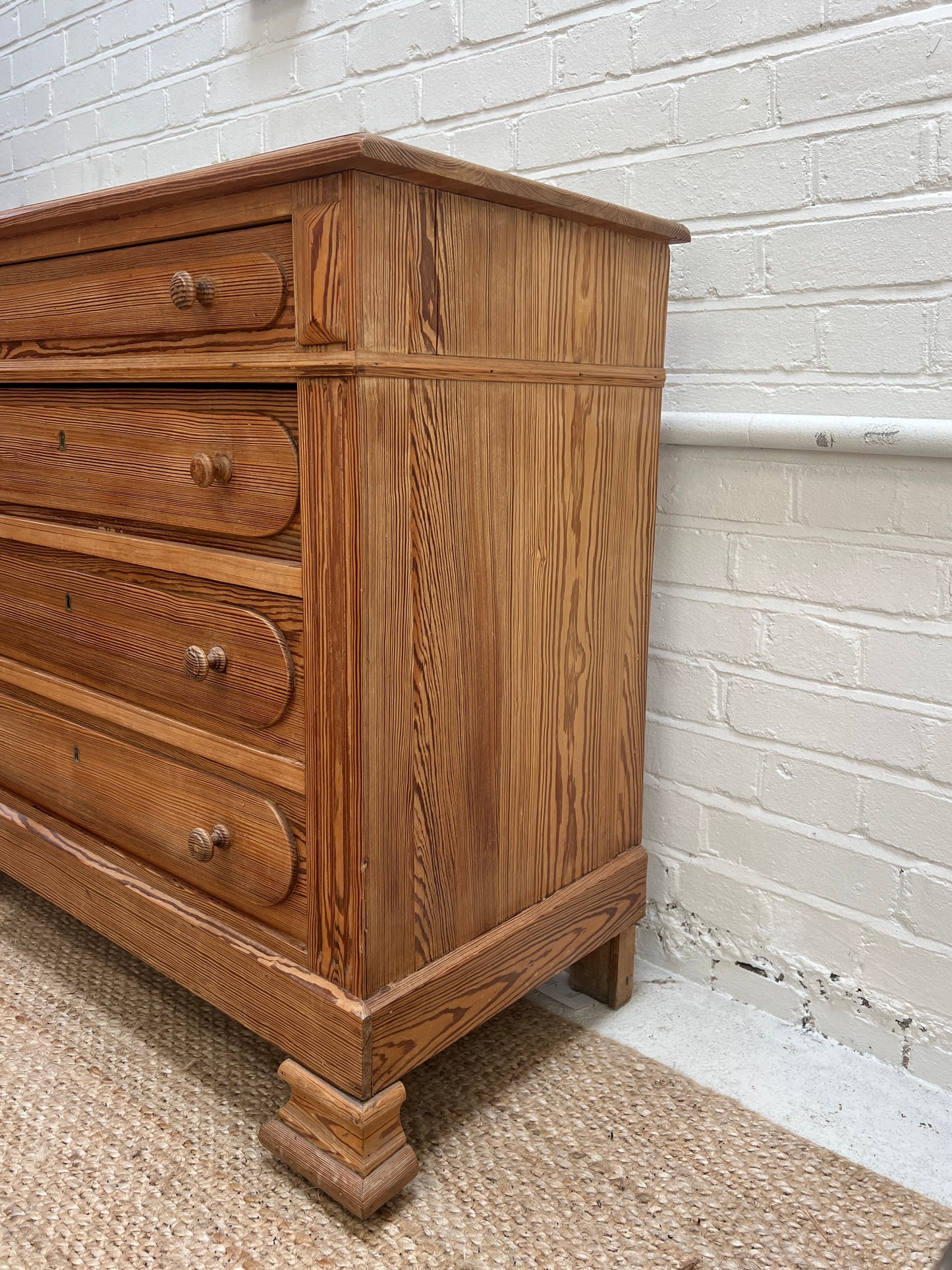 FRENCH PINE CHEST OF DRAWERS
