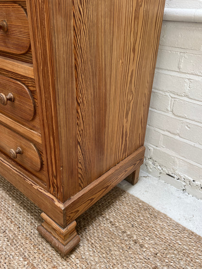 FRENCH PINE CHEST OF DRAWERS