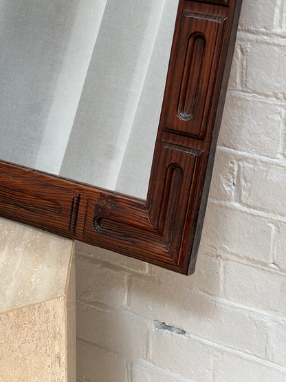 GLOSSY CARVED MIRROR