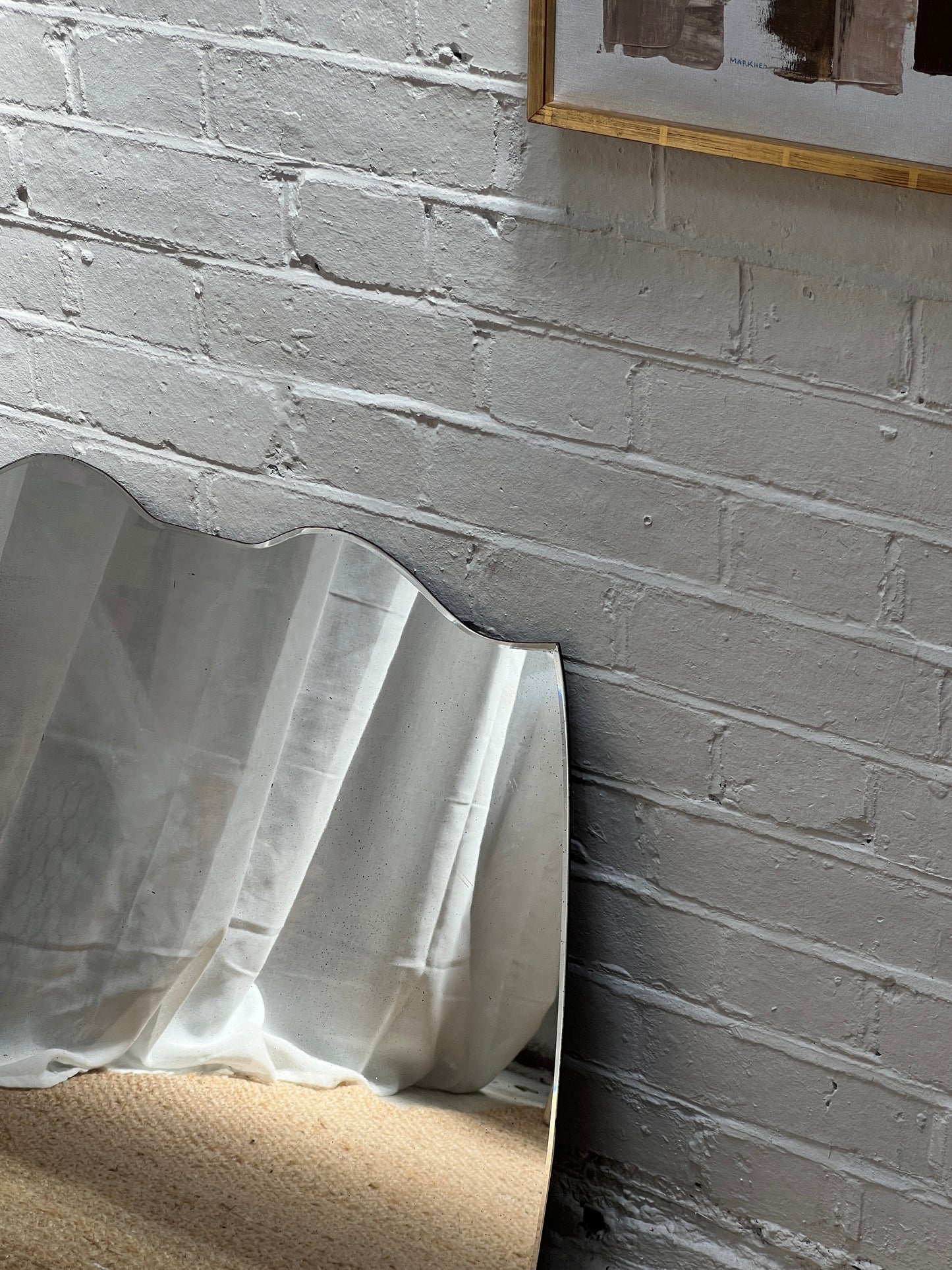 CAT EYE FRAMELESS MIRROR