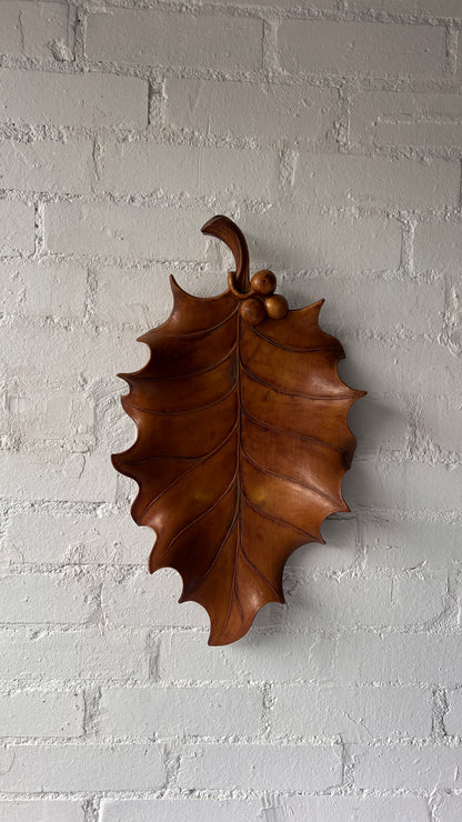 DECORATIVE YEW WOOD HOLLY