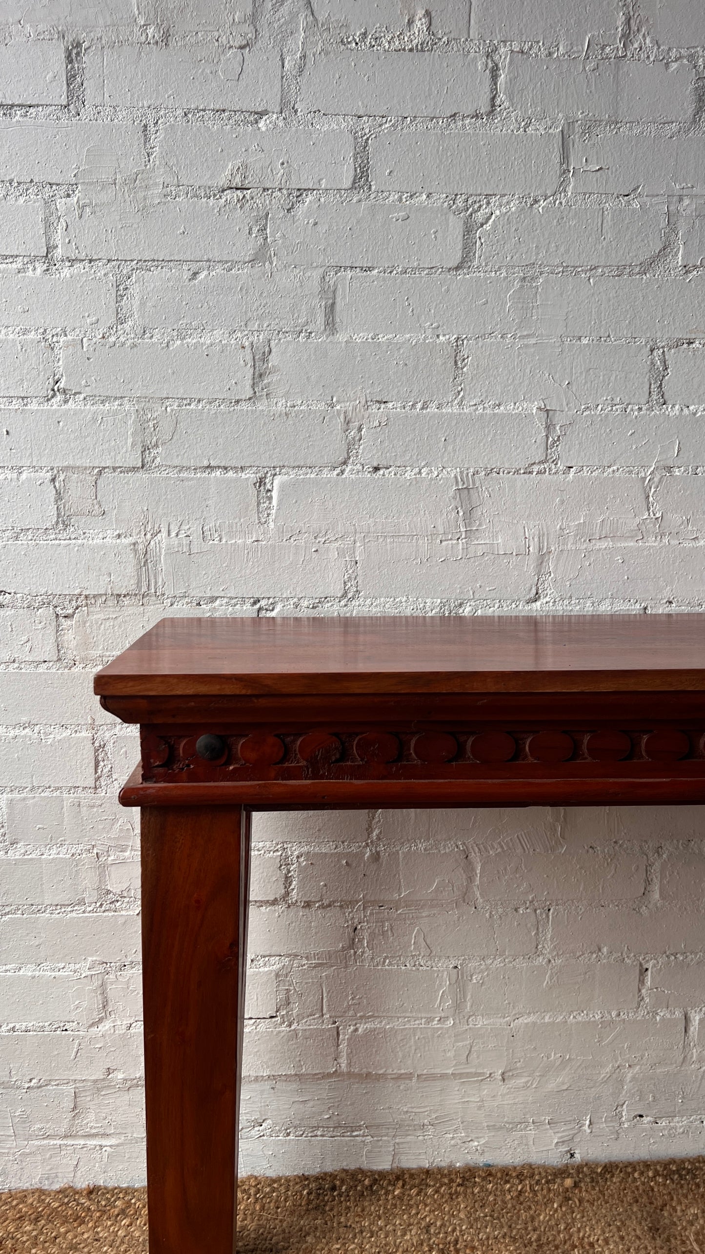 SLIM CONSOLE TABLE