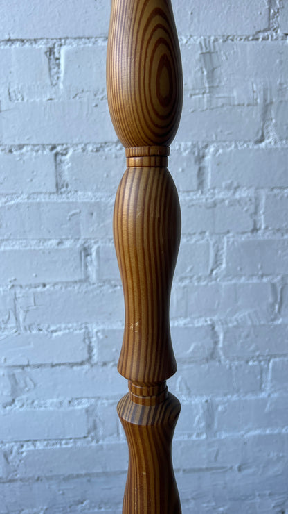 70S WOODEN TURNED FLOOR LAMP