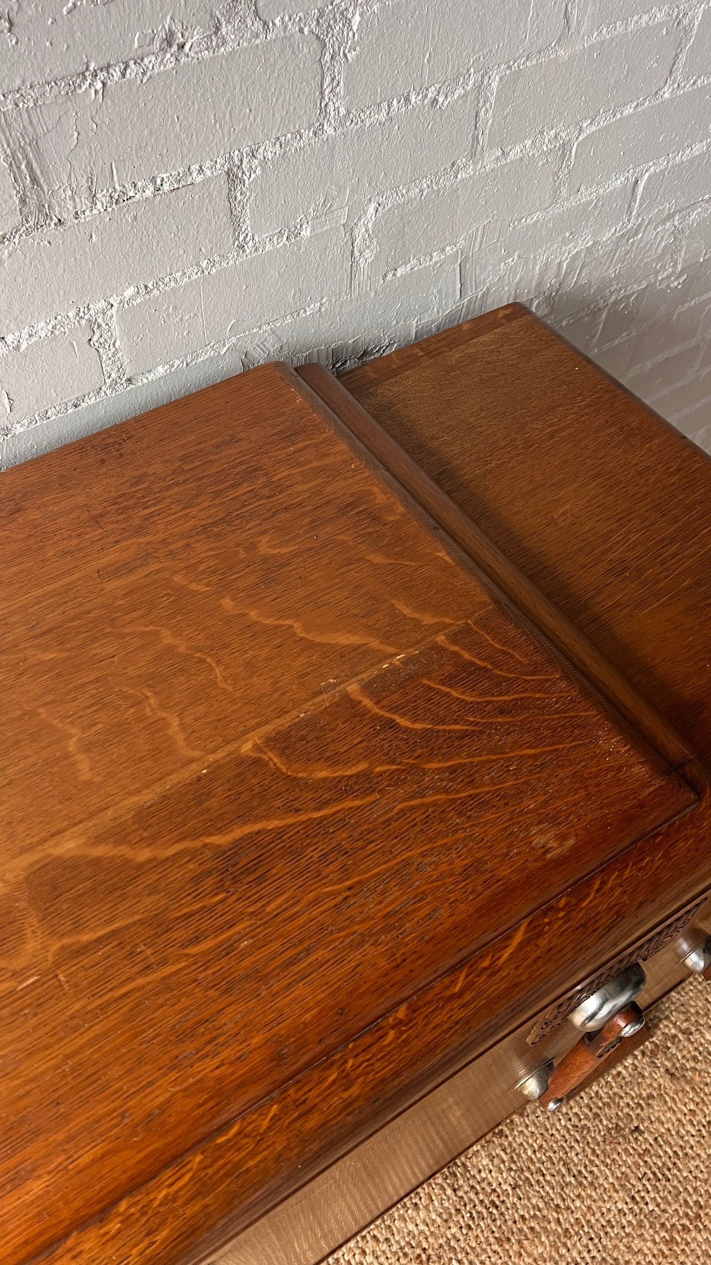 CHROME HANDLE ART DECO DRINKS SIDEBOARD