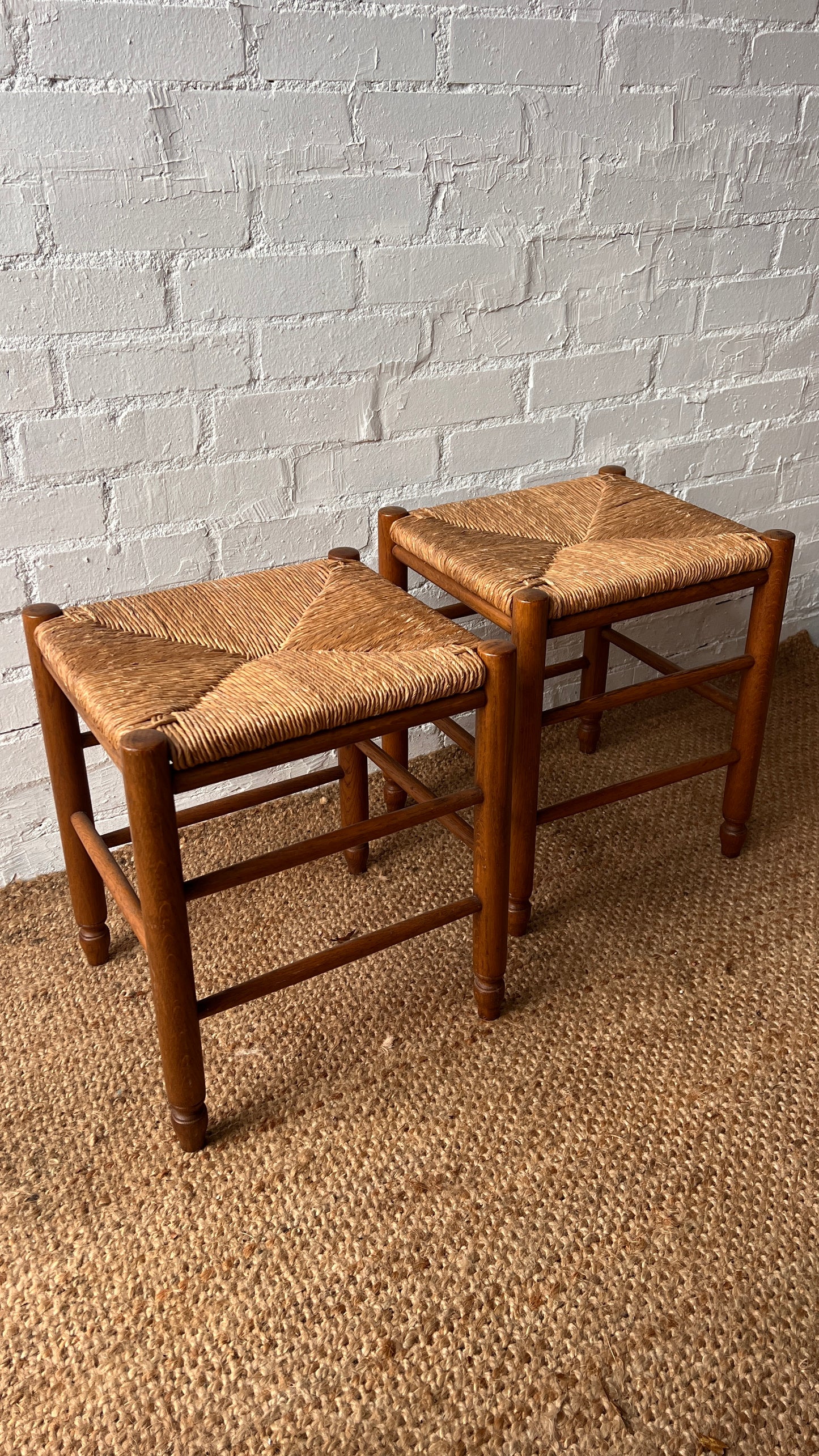 VINTAGE RUSH STOOLS