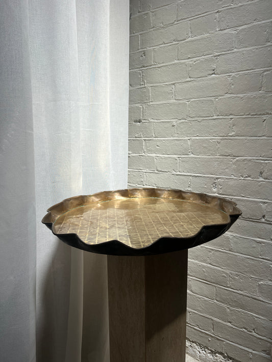 LARGE WAVY EDGE BRASS TRAY