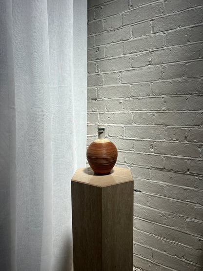 SMALL WICKER TABLE LAMP