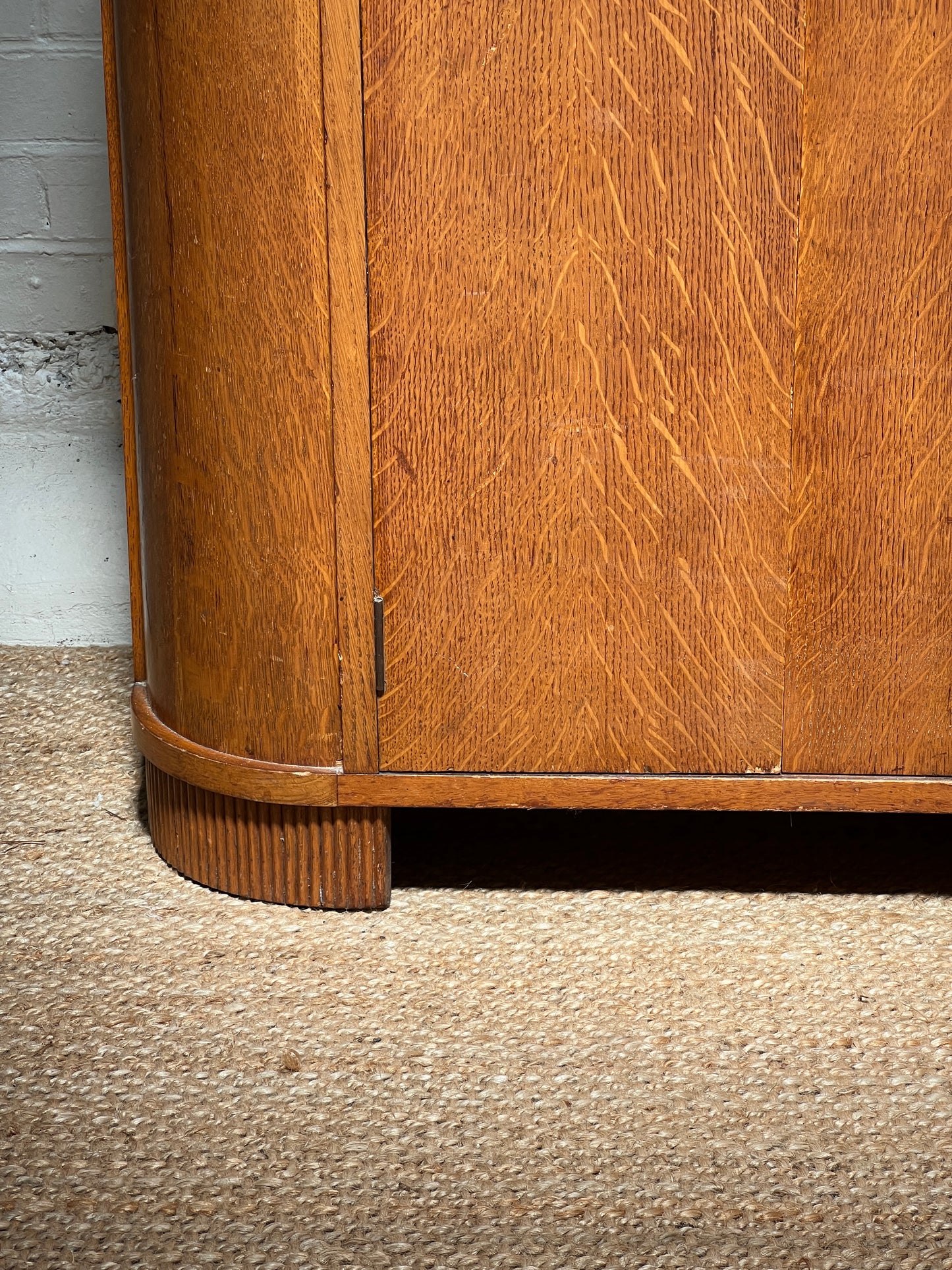 ENGLISH ART DECO OAK SIDEBOARD