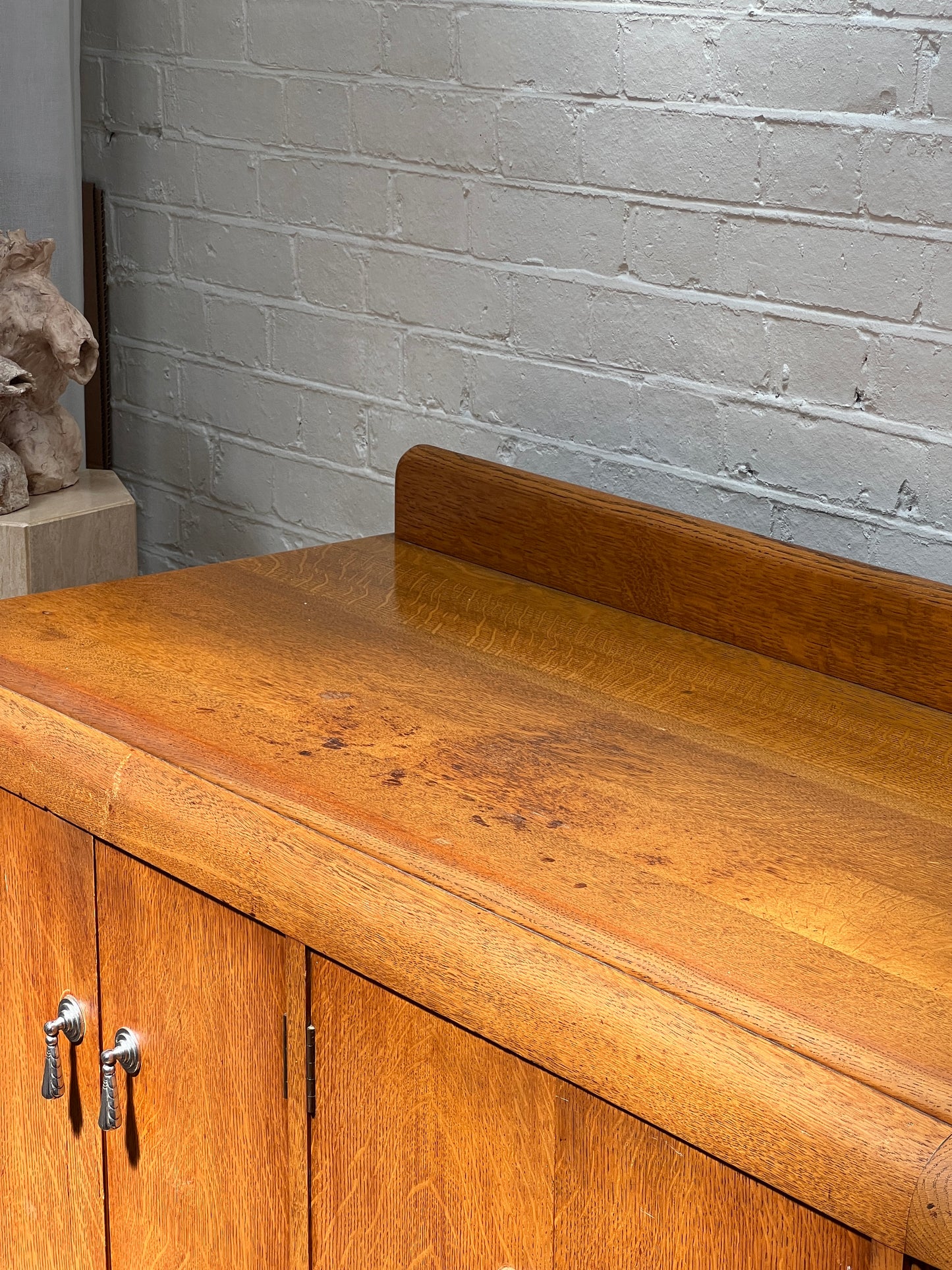 ENGLISH ART DECO OAK SIDEBOARD