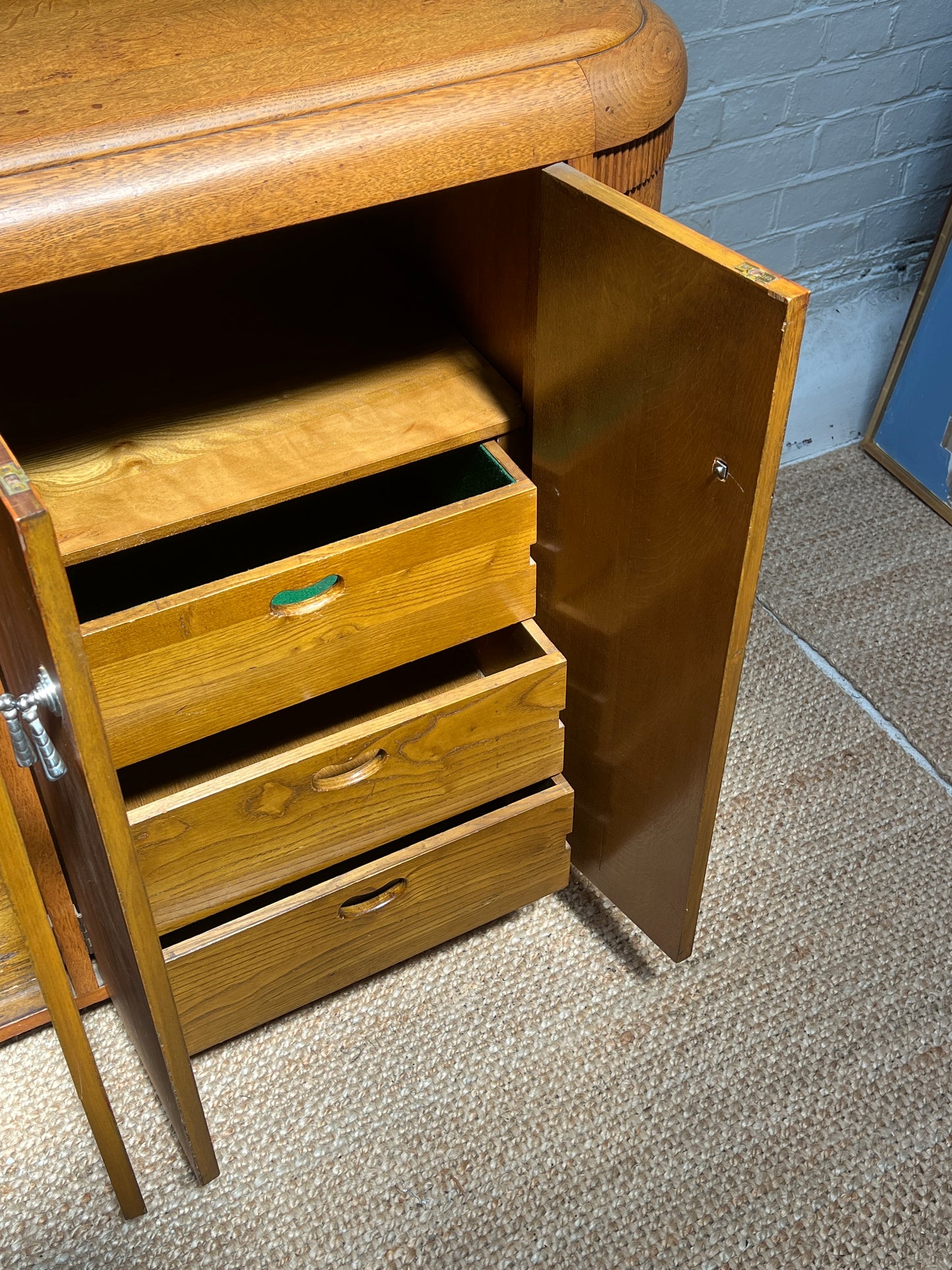 ENGLISH ART DECO OAK SIDEBOARD