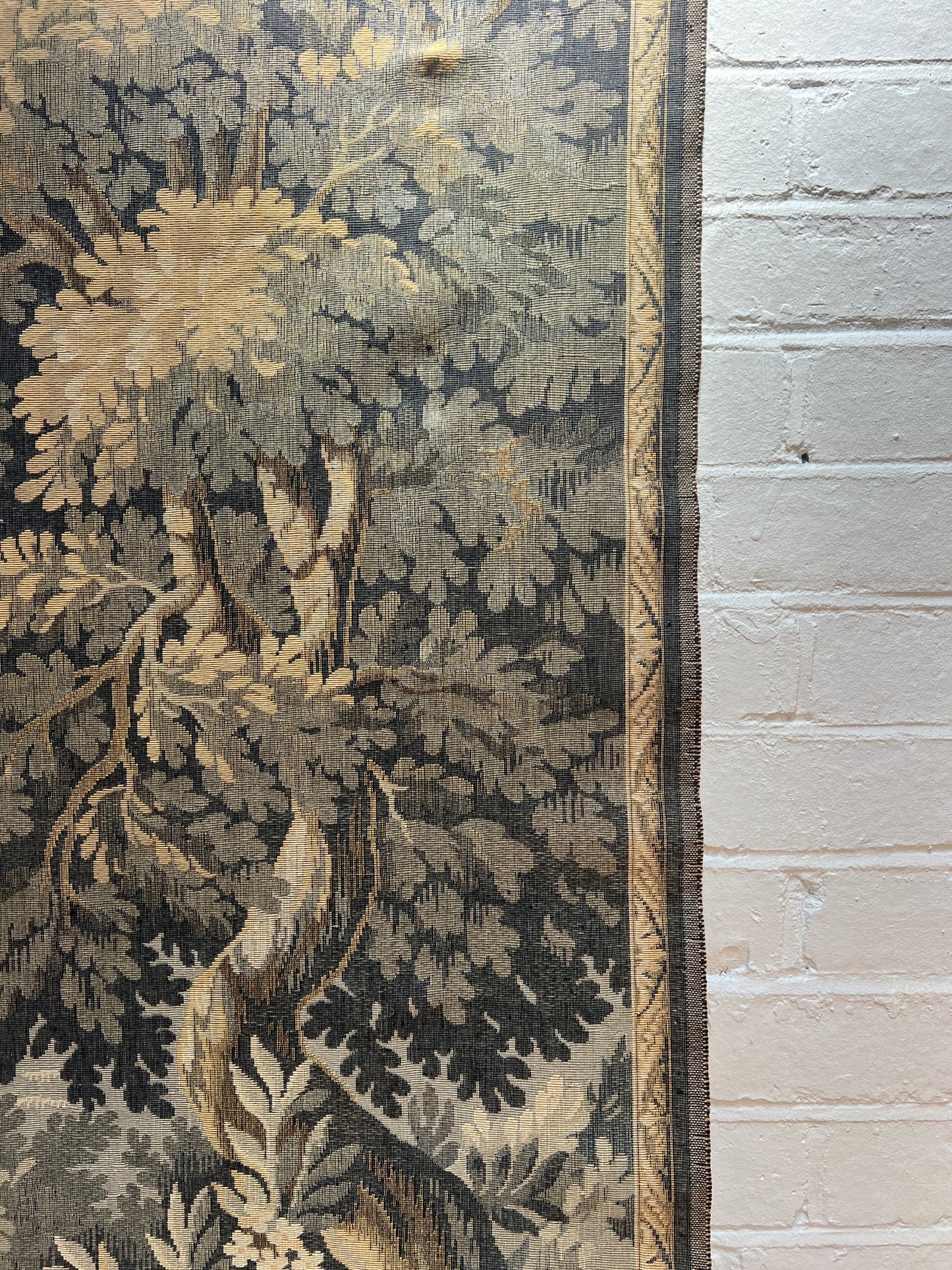 SLIM WOODLAND TAPESTRY