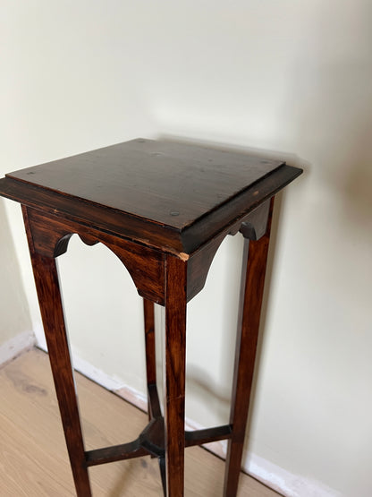 ARTS & CRAFTS STYLE SLIM PLANT STAND