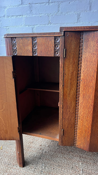 30S DECORATIVE SIDEBOARD