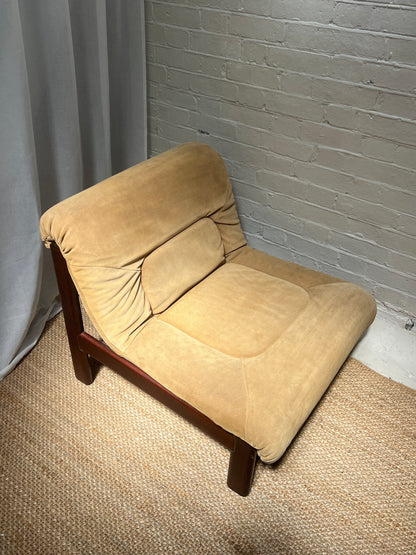 70S CREAM SUEDE MODULAR LOUNGE CHAIR – ONE