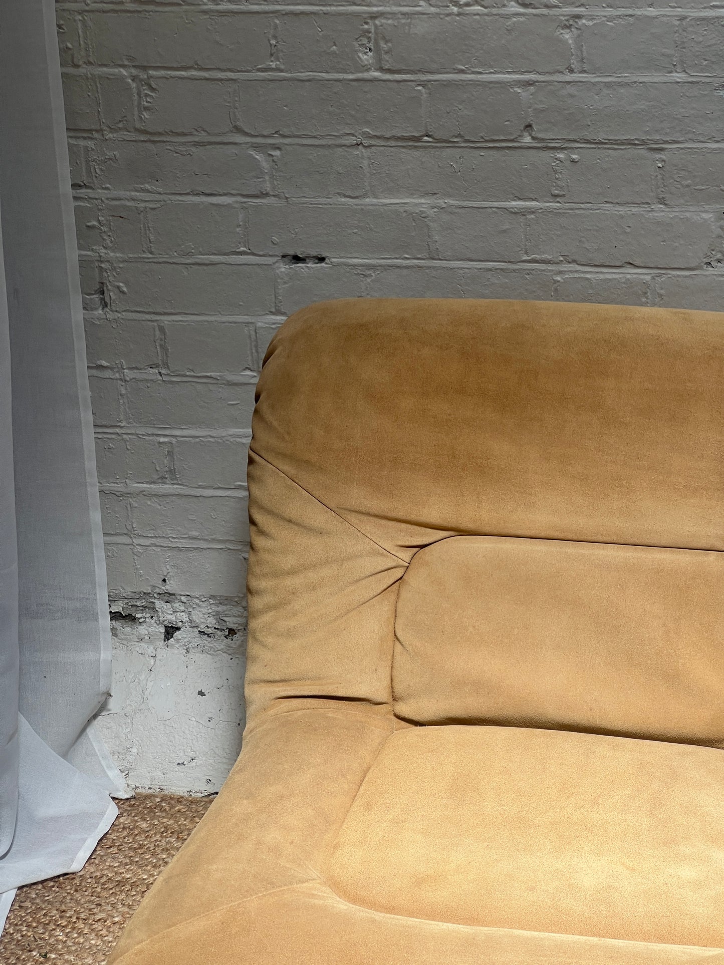 70S CREAM SUEDE MODULAR LOUNGE CHAIR – ONE